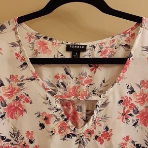 TORRID WOMEN'S PLUS SIZE TOP BLOUSE FLORAL